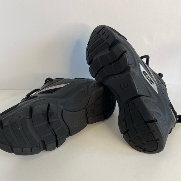 Dior Men’s Fashion Sneakers (B22 - size 9) - Picture 3 of 10